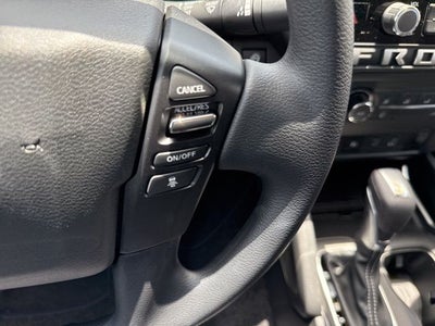 2025 Nissan Frontier SV