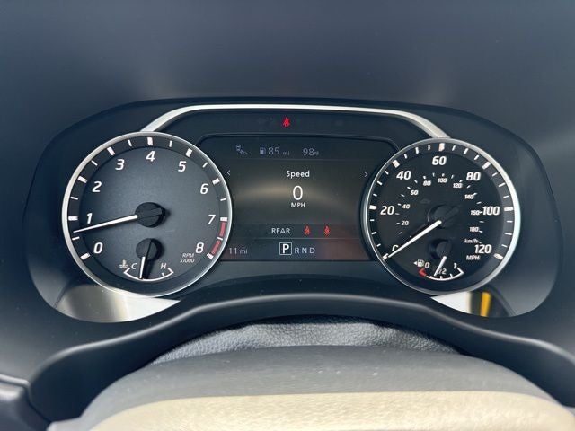 2025 Nissan Frontier SV