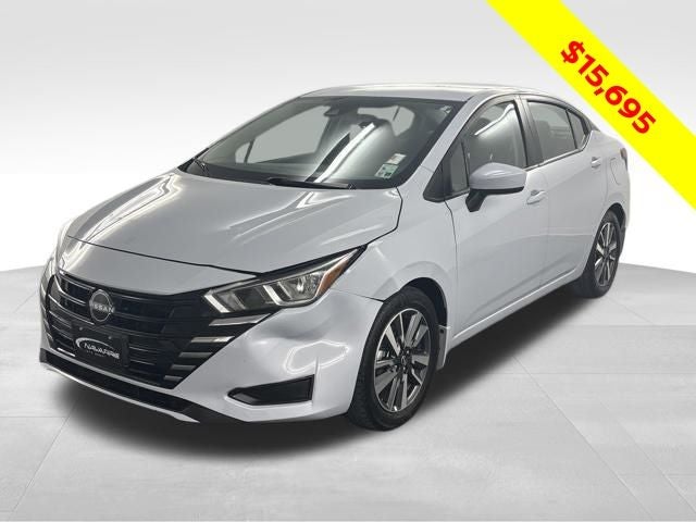 2023 Nissan Versa 1.6 SV