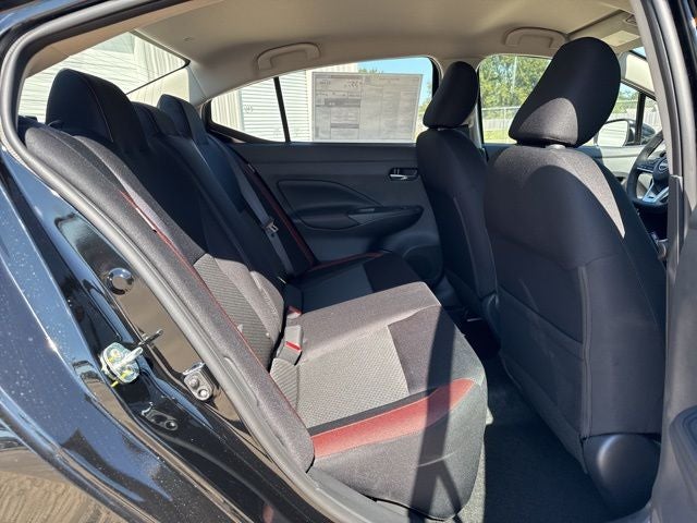 2025 Nissan Versa 1.6 SR