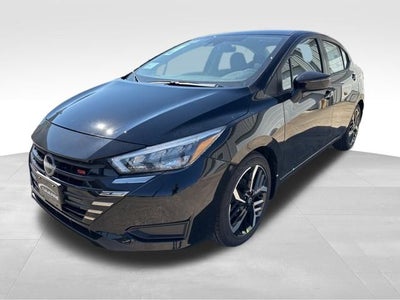 2025 Nissan Versa 1.6 SR