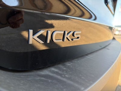2026 Nissan Kicks SV