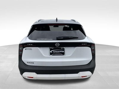 2026 Nissan Kicks SV