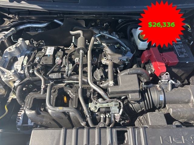 2026 Nissan Kicks 2.0 SV's photo