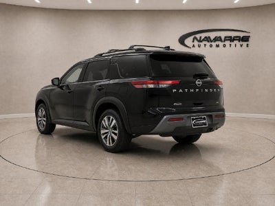 2026 Nissan Pathfinder SL