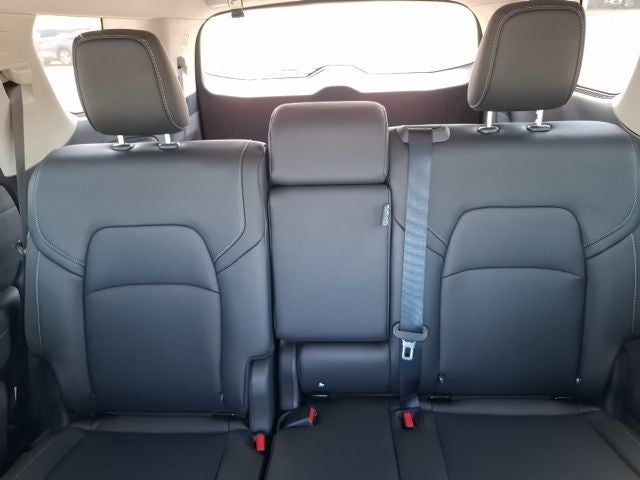 2026 Nissan Pathfinder SL — photo 32