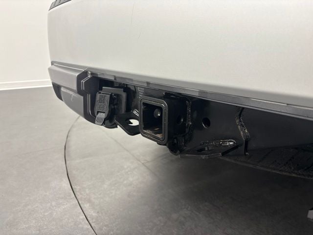 2023 Nissan Armada SV