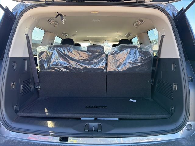 2026 Nissan Armada SV