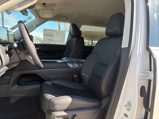 2026 Nissan Armada SV