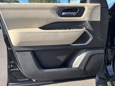 2026 Nissan Armada Platinum