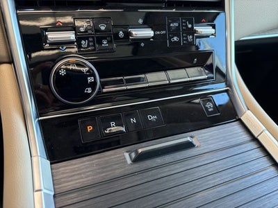 2025 Nissan Armada Platinum