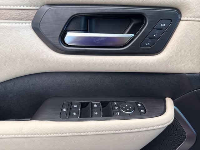 2025 Nissan Armada Platinum