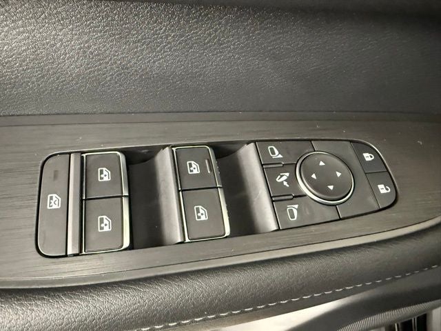 2025 Nissan Armada Platinum