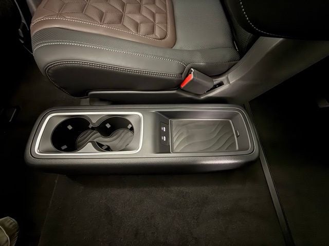 2025 Nissan Armada Platinum