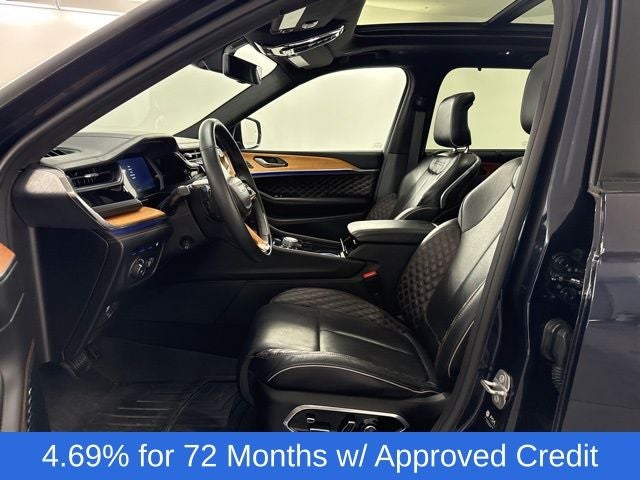 2023 Jeep Grand Cherokee Summit Reserve