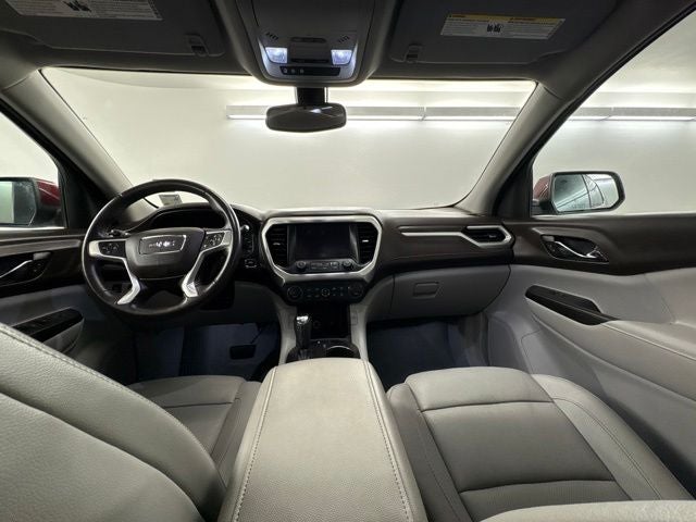 2017 GMC Acadia SLT