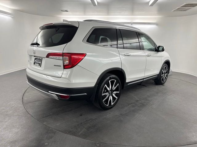 2022 Honda Pilot Touring 7-Passenger