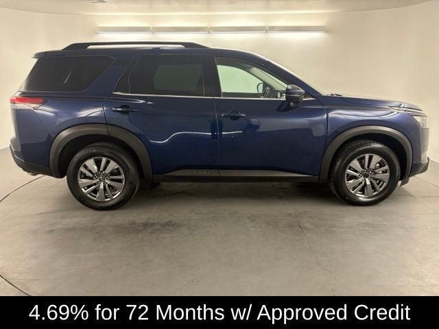2025 Nissan Pathfinder SV — photo 8