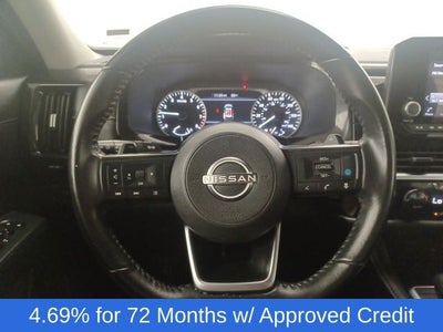 2024 Nissan Pathfinder SV
