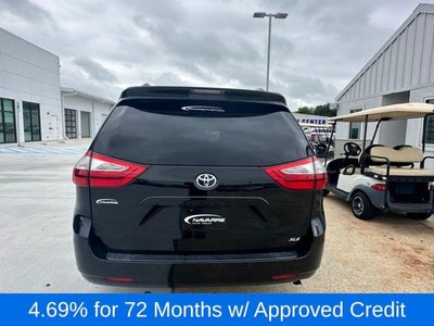 2017 Toyota Sienna XLE