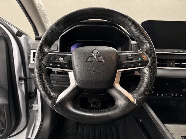 2024 Mitsubishi Outlander SE Black Edition