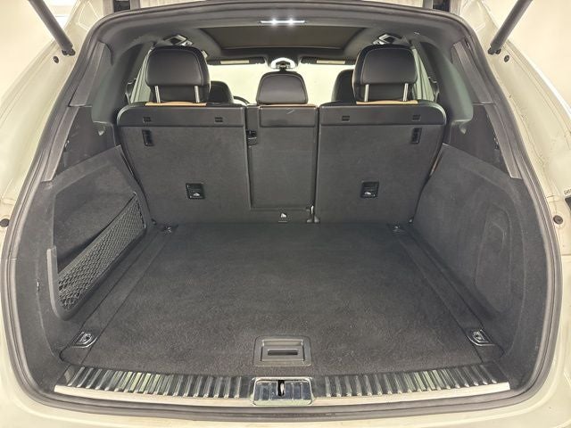 2018 Porsche Cayenne Platinum Edition