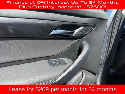 2025 VinFast VF 8 Eco