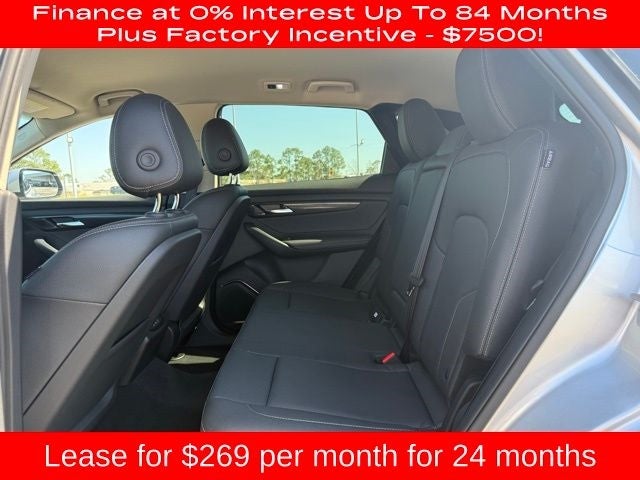 2025 VinFast VF 8 Eco