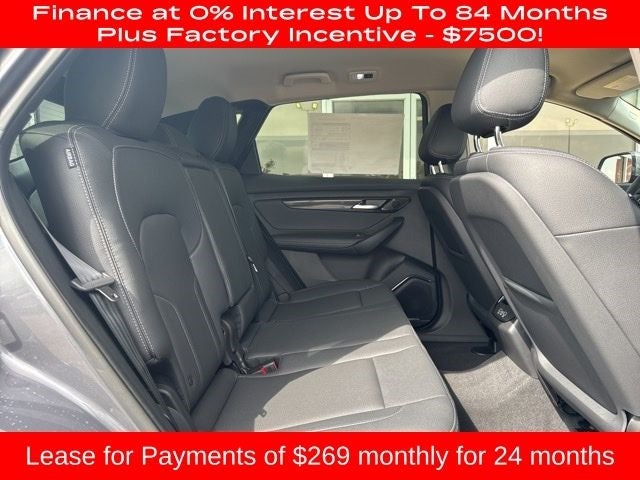 2025 VinFast VF 8 Eco