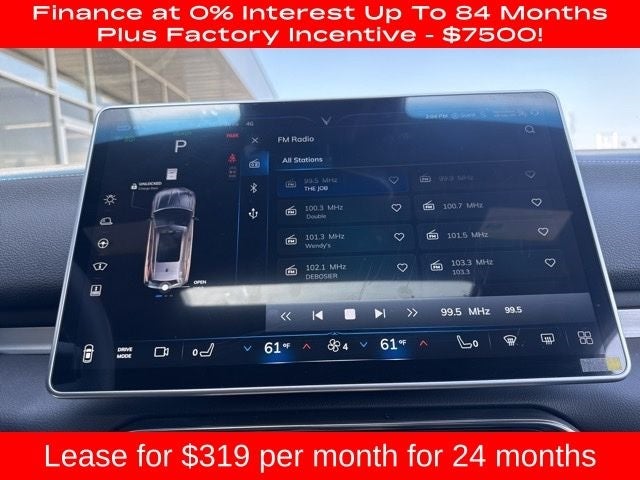 2025 VinFast VF 8 Plus