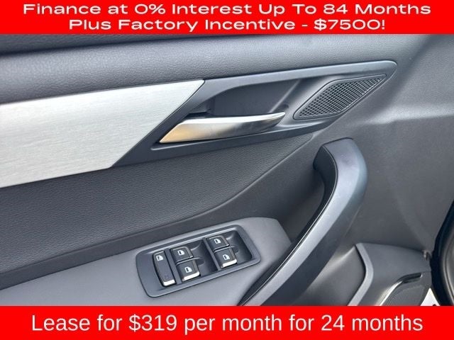 2025 VinFast VF 8 Plus