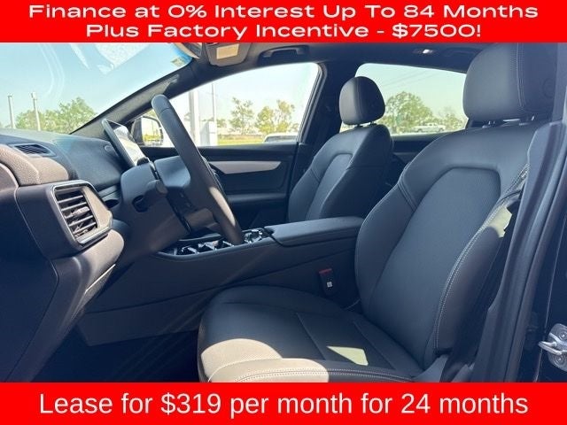 2025 VinFast VF 8 Plus