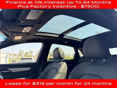 2025 VinFast VF 8 Plus