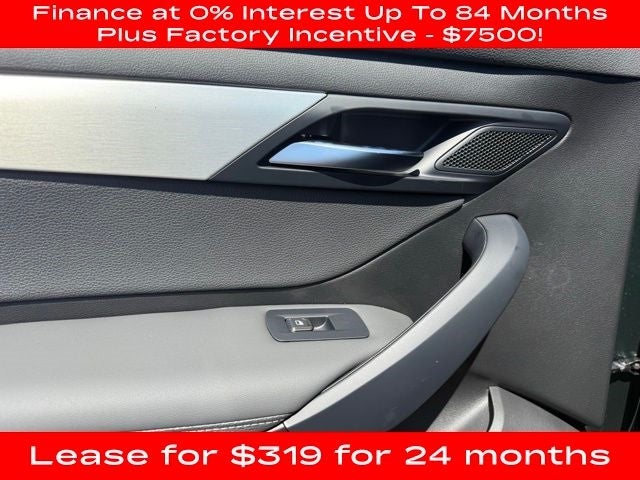 2025 VinFast VF 8 Plus