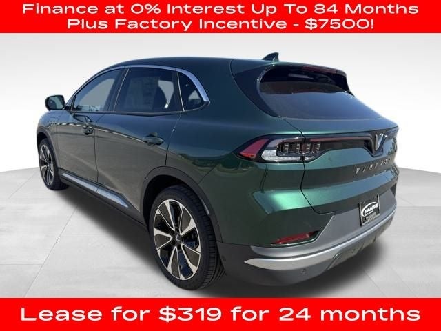 2025 VinFast VF 8 Plus