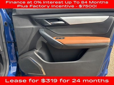 2025 VinFast VF 8 Plus