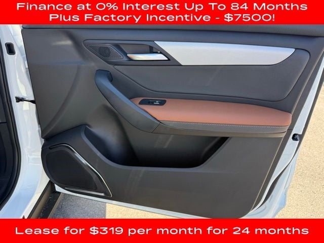 2025 VinFast VF 8 Plus