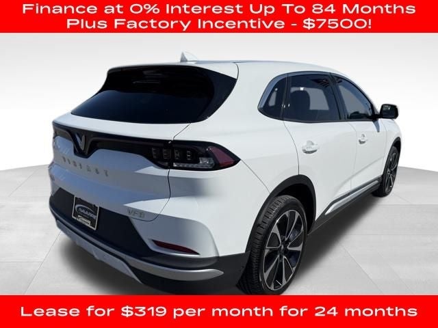 2025 VinFast VF 8 Plus