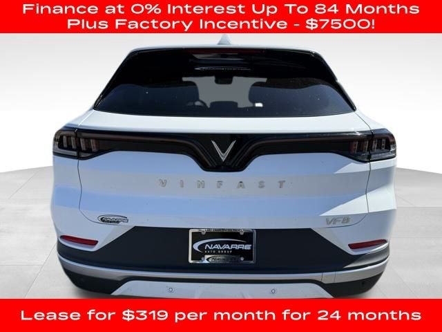 2025 VinFast VF 8 Plus
